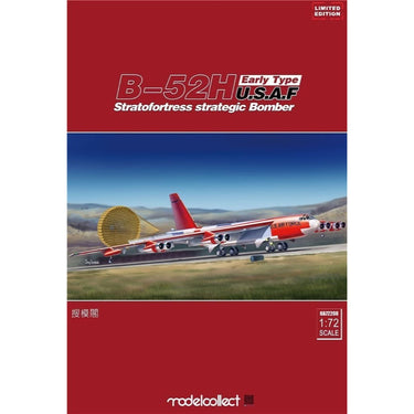 Modelcollect UA72208 B-52H early type Stratofortress strategic Bomber l